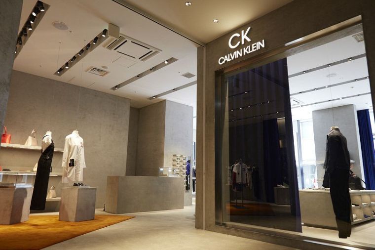 CALVIN KLEIN | 繊研新聞