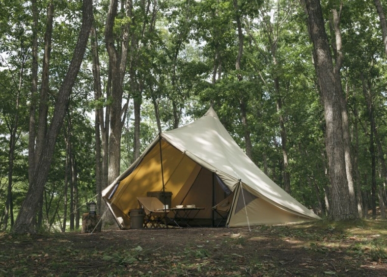 A&F COUNTRY タープ 500cm x 500cm ベージュ A&F COUNTRY タープ 500cm x 500cm ベージュ