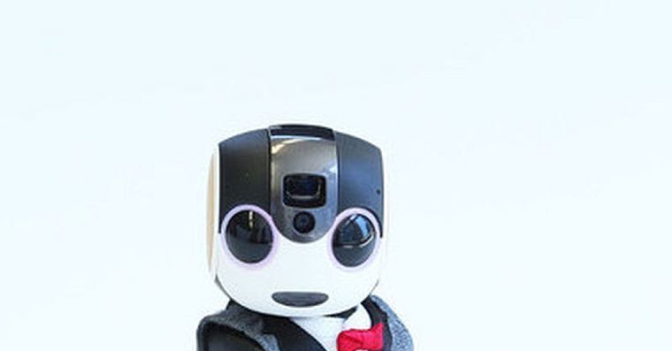ロボホン」公式衣装の限定品 9万円超、50枚限定 | 繊研新聞