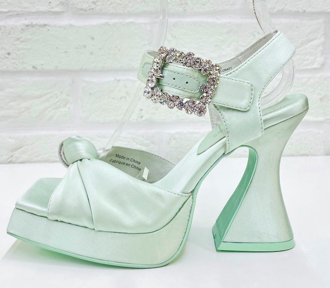 【美品】ジェフリーキャンベル サンダル ALL BLACK -Popular items for summer 2024- │ Jeffrey Campbell