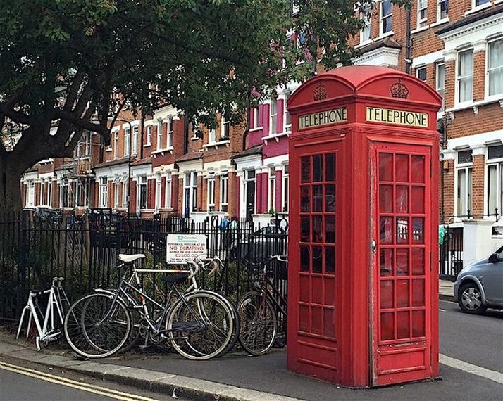 ロンドン、電話ボックスの第2の人生（若月美奈） | 繊研新聞