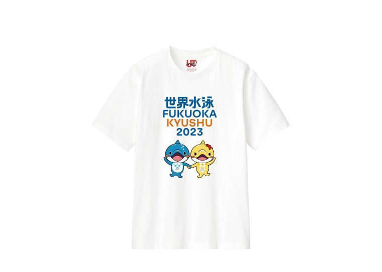 ユニクロ 世界水泳の公式Tシャツとトートバッグを販売 | 繊研新聞