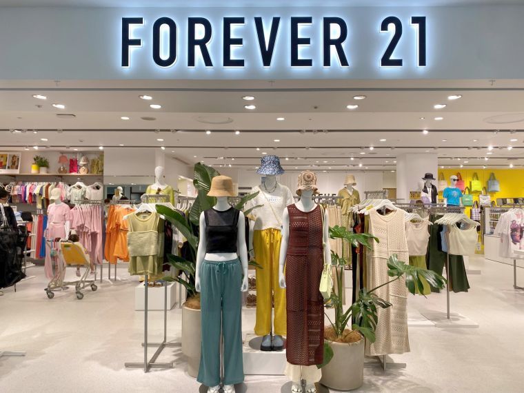 フォーエバー21」 ららぽーとTOKYO-BAYに2号店 米西海岸を感じる店