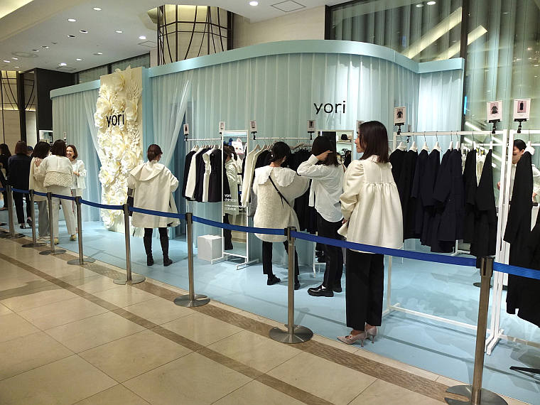 阪急うめだ本店、フロア横断でママ向けイベント オンライン