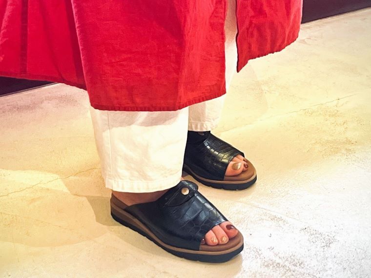 クリエイション 小さな靴屋が作る「ポケットサンダル」が好評 足の悩み