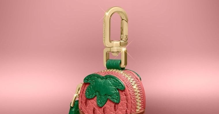 レザーグッズ「メゾン・ド・サブレ」 チョコとチャームのバレンタイン