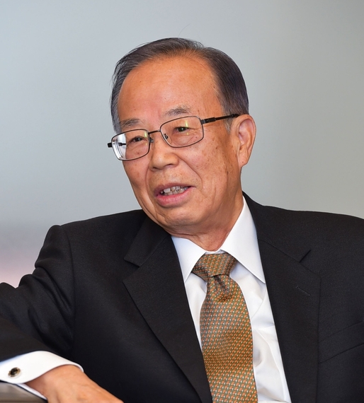 インタビュー】日本繊維産業連盟会長 鎌原正直氏 | 繊研新聞