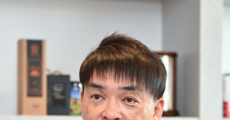 5月退任のTSIホールディングス社長・齋藤氏に聞く | 繊研新聞