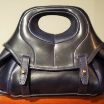 立体的なフォルムが特徴の「ジンモン」