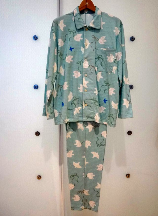 「睡眠科学」(メンズ1万3000円。同柄のレディス1万2000円)
