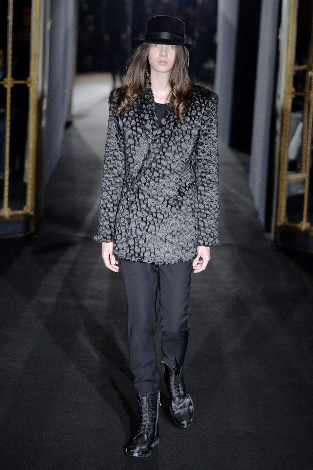 Rynshu Fall Winter 2017 Paris Menswear Fashion Week Copyright Catwalking.com 'One Time Only' Publication Editorial Use Only